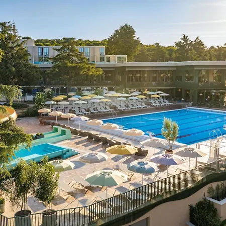 Hotel Sunny By Valamar Poreč