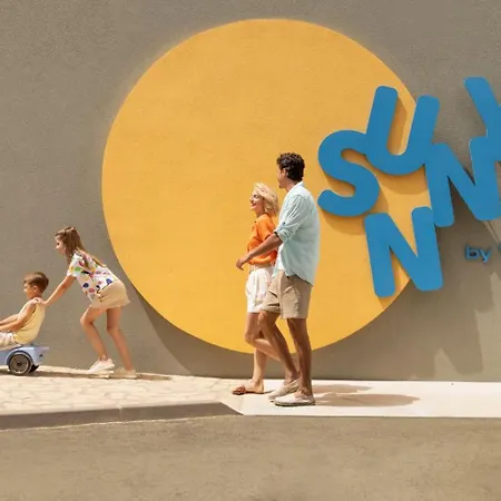 Sunny By Valamar Hotel