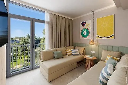 Sunny By Valamar Пореч